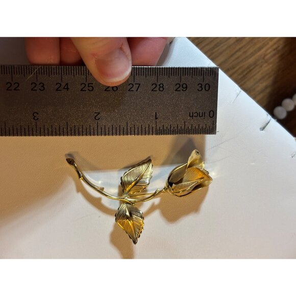Gold-Tone Giovanni Rose Brooch Pin With Leaf Design - Picture 4 of 7